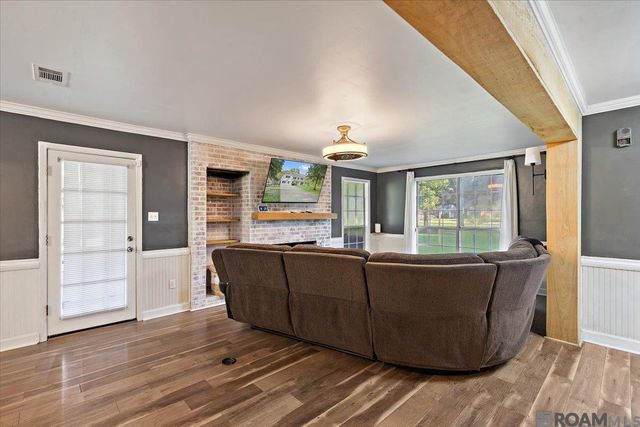 7944 Comite Acres Dr, Baker, LA 70714