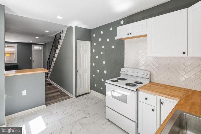 1307 S HANSON ST, Philadelphia, PA 19143