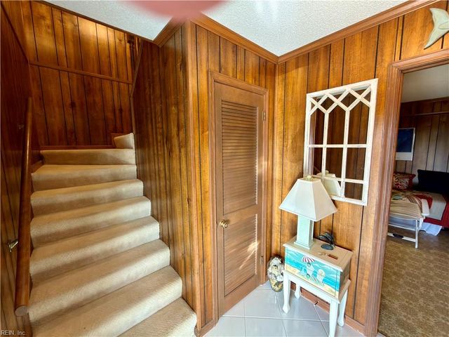 2944 Sandpiper RD, Virginia Beach, VA 23456