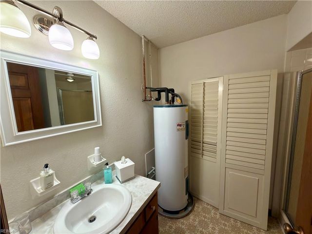 2944 Sandpiper RD, Virginia Beach, VA 23456