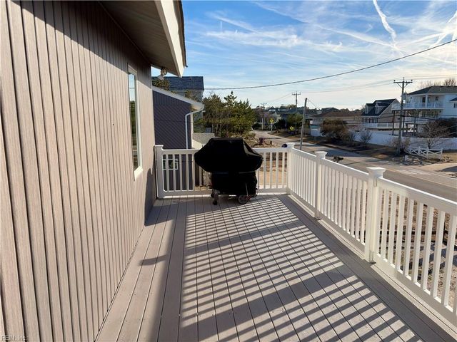 2944 Sandpiper RD, Virginia Beach, VA 23456