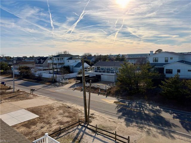 2944 Sandpiper RD, Virginia Beach, VA 23456