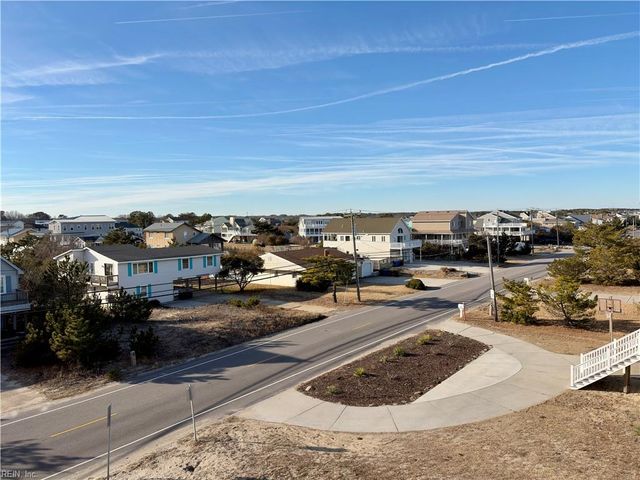 2944 Sandpiper RD, Virginia Beach, VA 23456