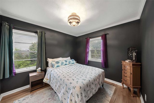 222 31st Street, Des Moines, IA 50312