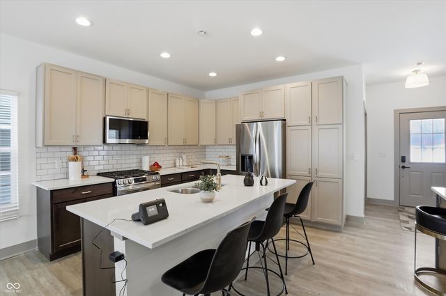 1427 Deloss Street, Indianapolis, IN 46201