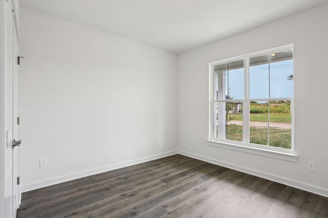 7727 Danswerk Dr, Murfreesboro, TN 37127