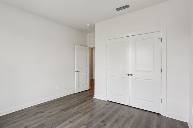 7727 Danswerk Dr, Murfreesboro, TN 37127