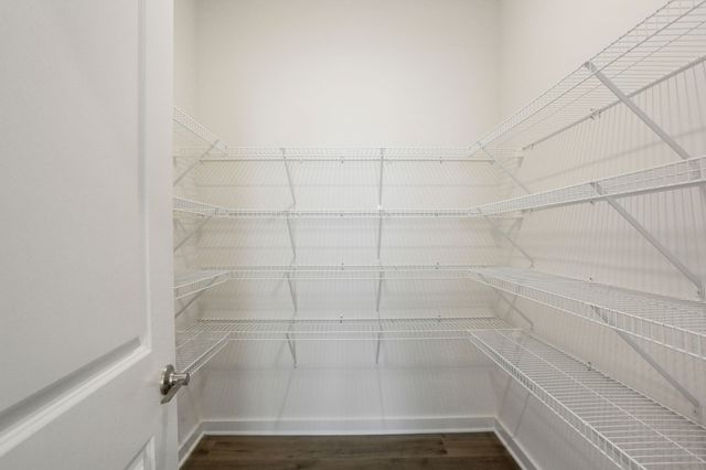 7727 Danswerk Dr, Murfreesboro, TN 37127