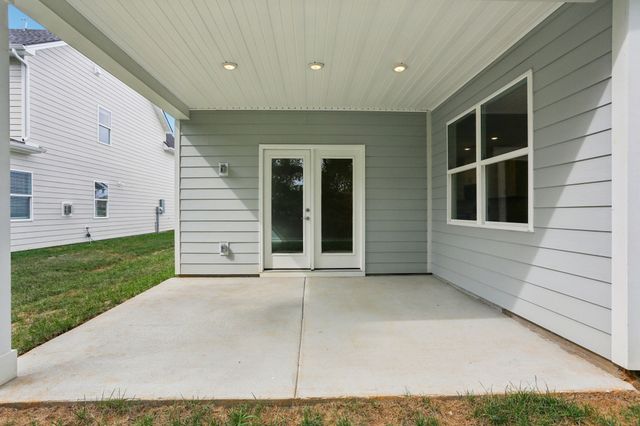 7727 Danswerk Dr, Murfreesboro, TN 37127