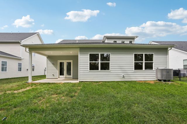 7727 Danswerk Dr, Murfreesboro, TN 37127