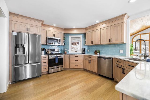 3142 Crystal Drive, Lake Twp, MI 49612