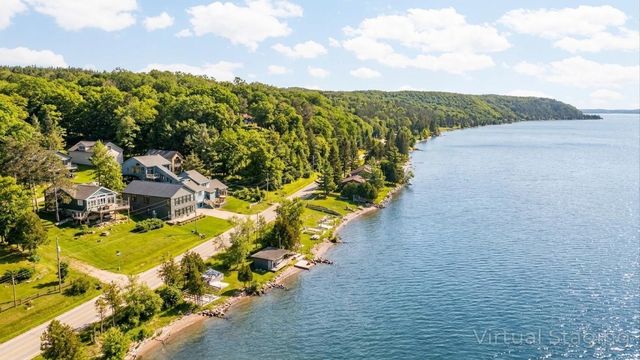 3142 Crystal Drive, Lake Twp, MI 49612