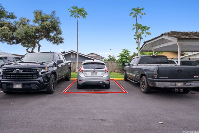 94-1415 Welina Loop 8C, Waipahu, HI 96797