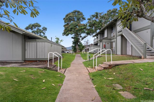94-1415 Welina Loop 8C, Waipahu, HI 96797