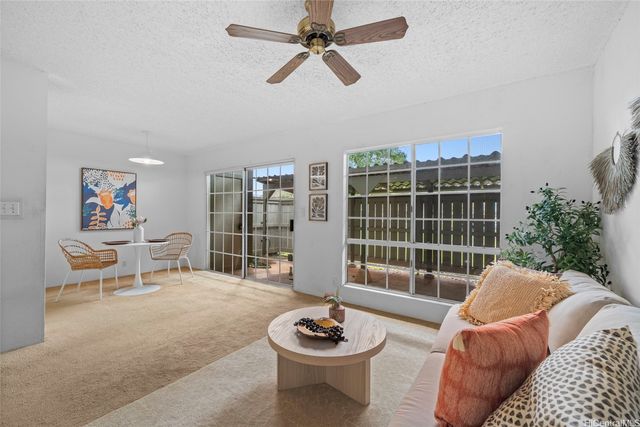 94-1415 Welina Loop 8C, Waipahu, HI 96797