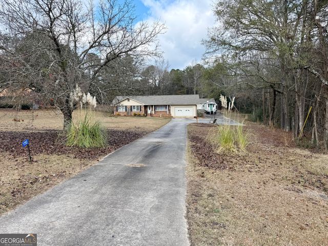 1752 Athens Highway, Elberton, GA 30635