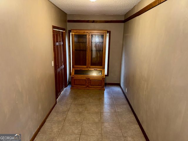 1752 Athens Highway, Elberton, GA 30635