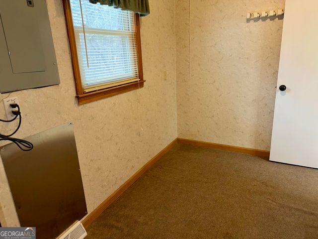 1752 Athens Highway, Elberton, GA 30635