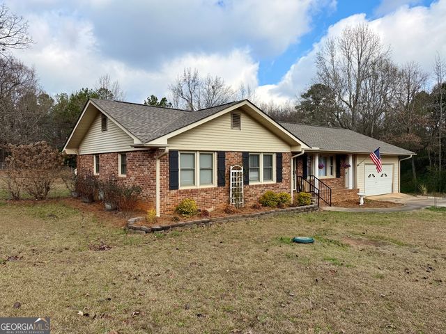 1752 Athens Highway, Elberton, GA 30635