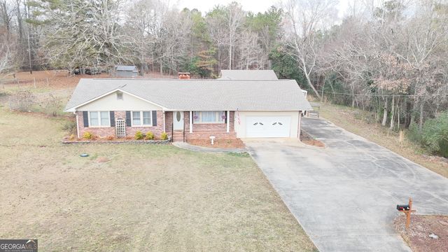 1752 Athens Highway, Elberton, GA 30635