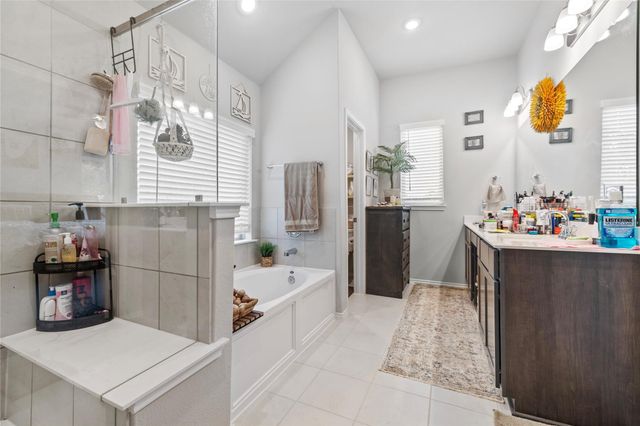 8727 Gleaming Village Way, Richmond, TX 77406