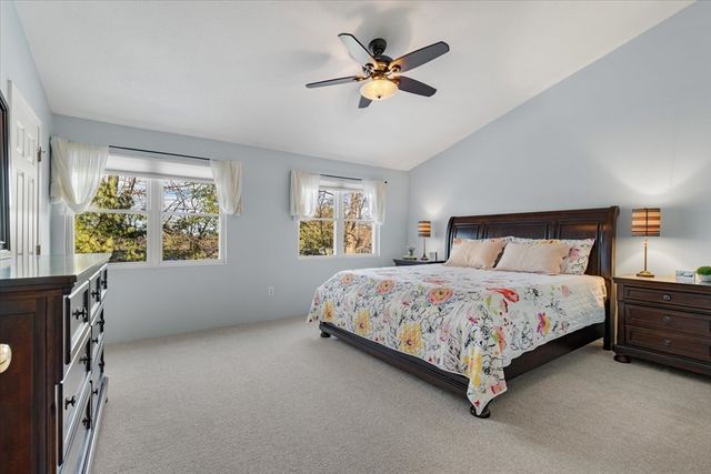 51 John Drive 51, Grafton, MA 01536