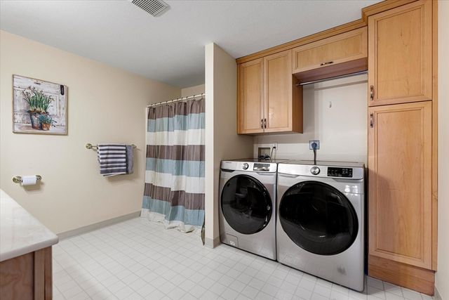 51 John Drive 51, Grafton, MA 01536