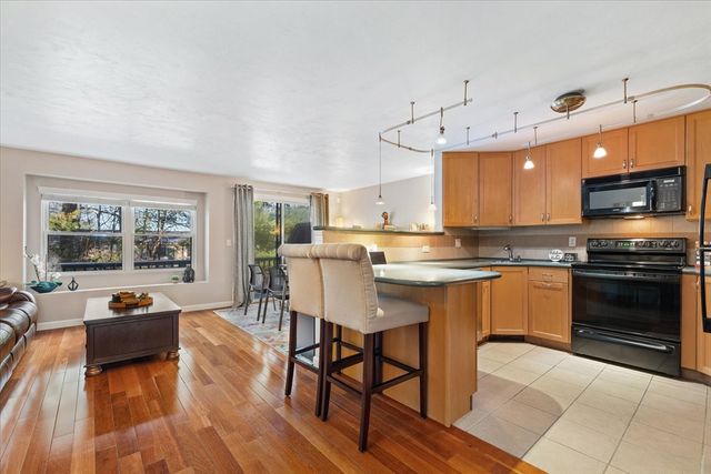 51 John Drive 51, Grafton, MA 01536