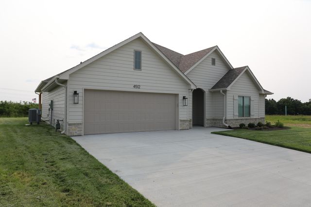 4512 ESTACADA DR, Columbia, MO 65201