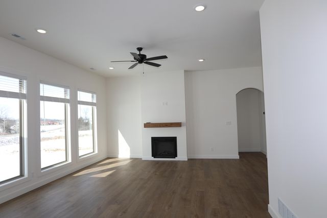 4512 ESTACADA DR, Columbia, MO 65201