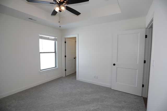 4512 ESTACADA DR, Columbia, MO 65201