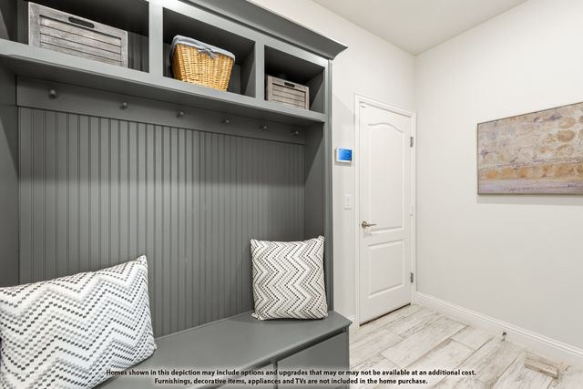 1052 Pineview Lane, Crowley, TX 76036