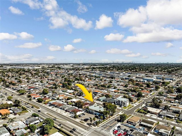 4318 E 8th Ct, Hialeah, FL 33013