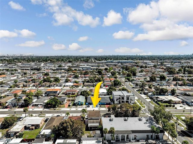 4318 E 8th Ct, Hialeah, FL 33013