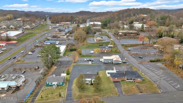 102 Memorial Drive, Bristol, TN 37620