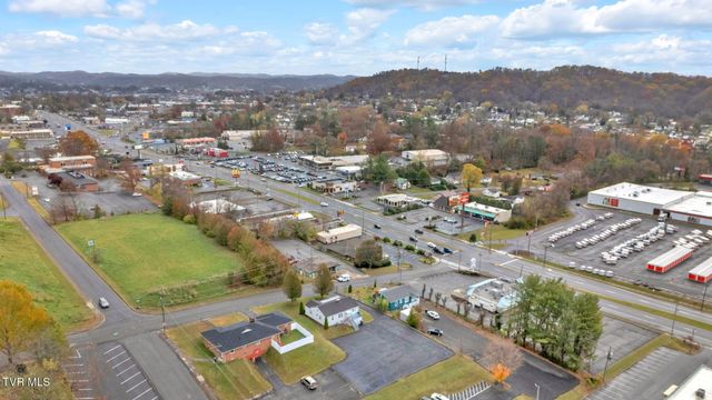 102 Memorial Drive, Bristol, TN 37620