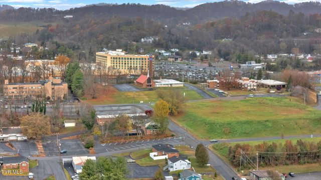 102 Memorial Drive, Bristol, TN 37620