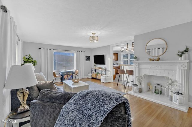 102 Memorial Drive, Bristol, TN 37620