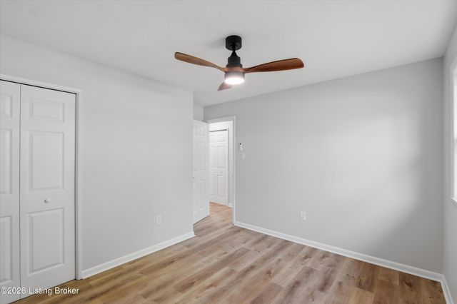 1520 E 8th St, Jeffersonville, IN 47130
