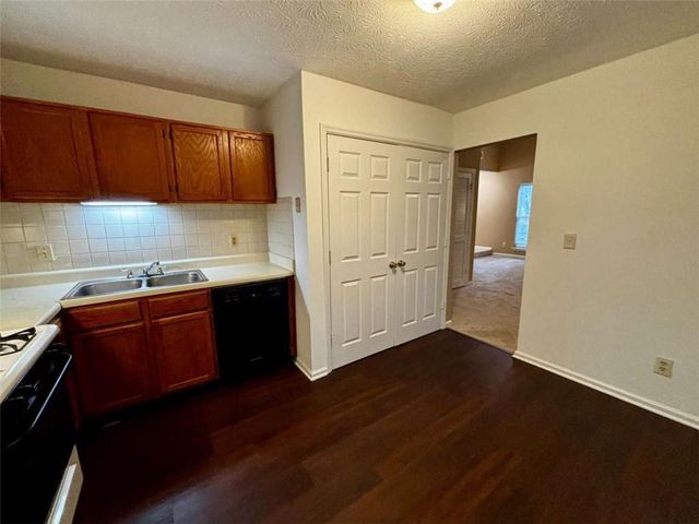 4160 BUCKLEY WOODS Drive 4160, Norcross, GA 30093