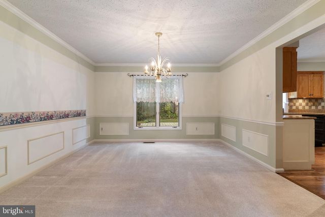 100 ORIOLE LN, La Plata, MD 20646