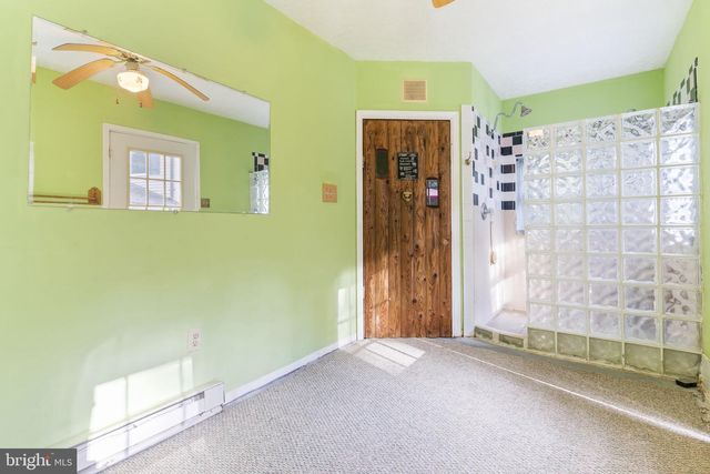 100 ORIOLE LN, La Plata, MD 20646