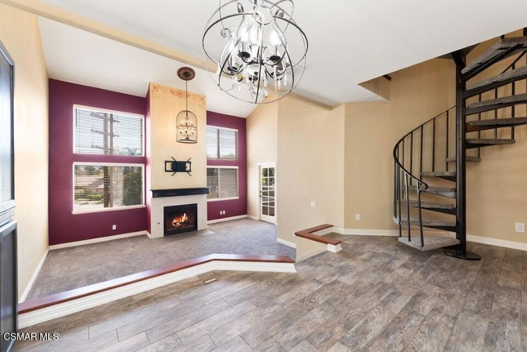 3306 Darby Street 402, Simi Valley, CA 93063