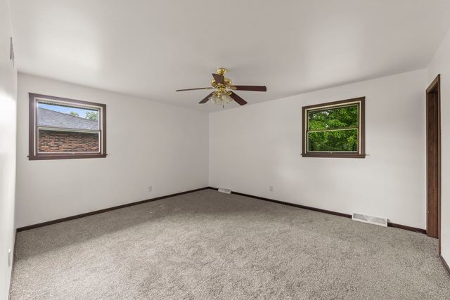 1198 Lisbon Street, Morris, IL 60450