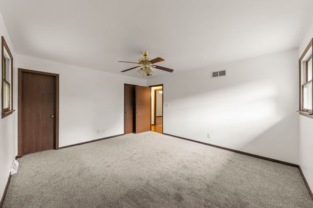 1198 Lisbon Street, Morris, IL 60450