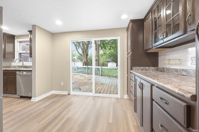 4105 Oakhurst Drive, Fort Wayne, IN 46815