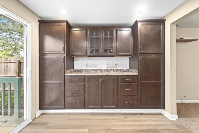 4105 Oakhurst Drive, Fort Wayne, IN 46815