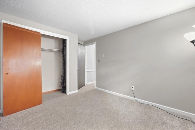 4105 Oakhurst Drive, Fort Wayne, IN 46815