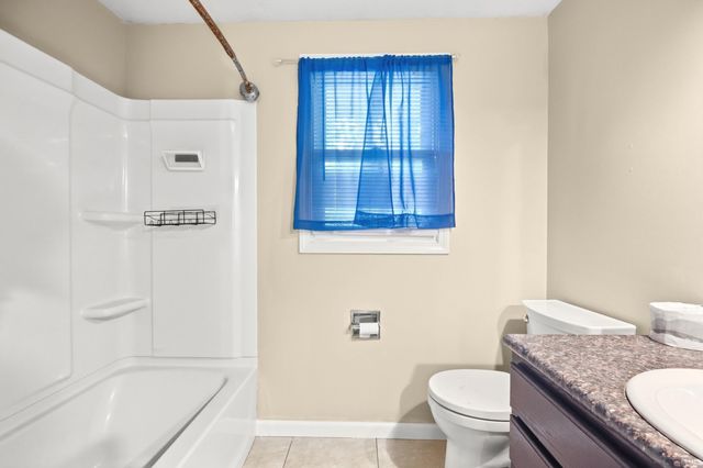 4105 Oakhurst Drive, Fort Wayne, IN 46815