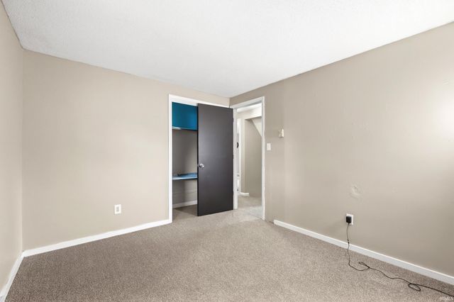 4105 Oakhurst Drive, Fort Wayne, IN 46815
